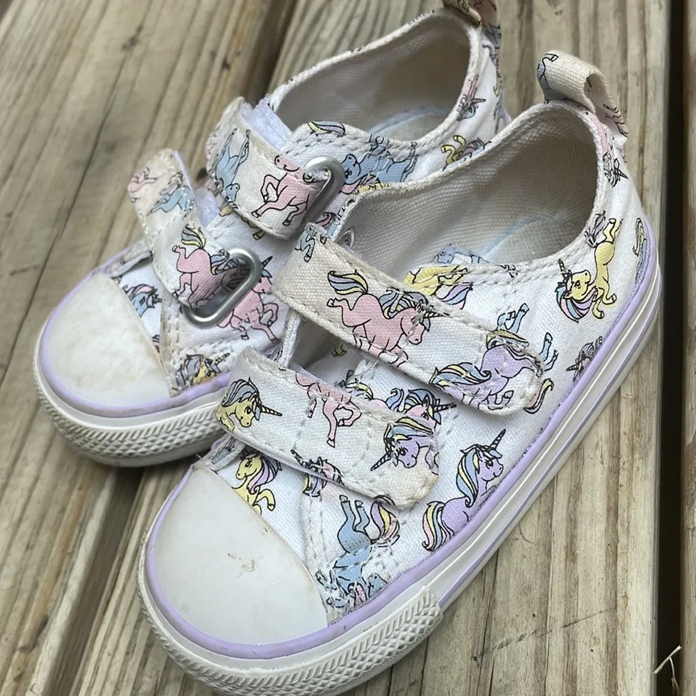 🦄 Converse Chuck Taylor All Star Ox Infant/Toddler Unicorn Sneakers Size 6